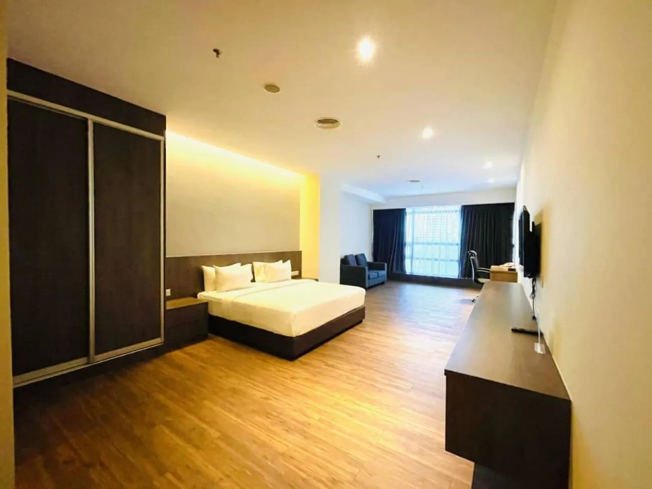 Imperial Regency Suites & Kuala Lumpur Hotel